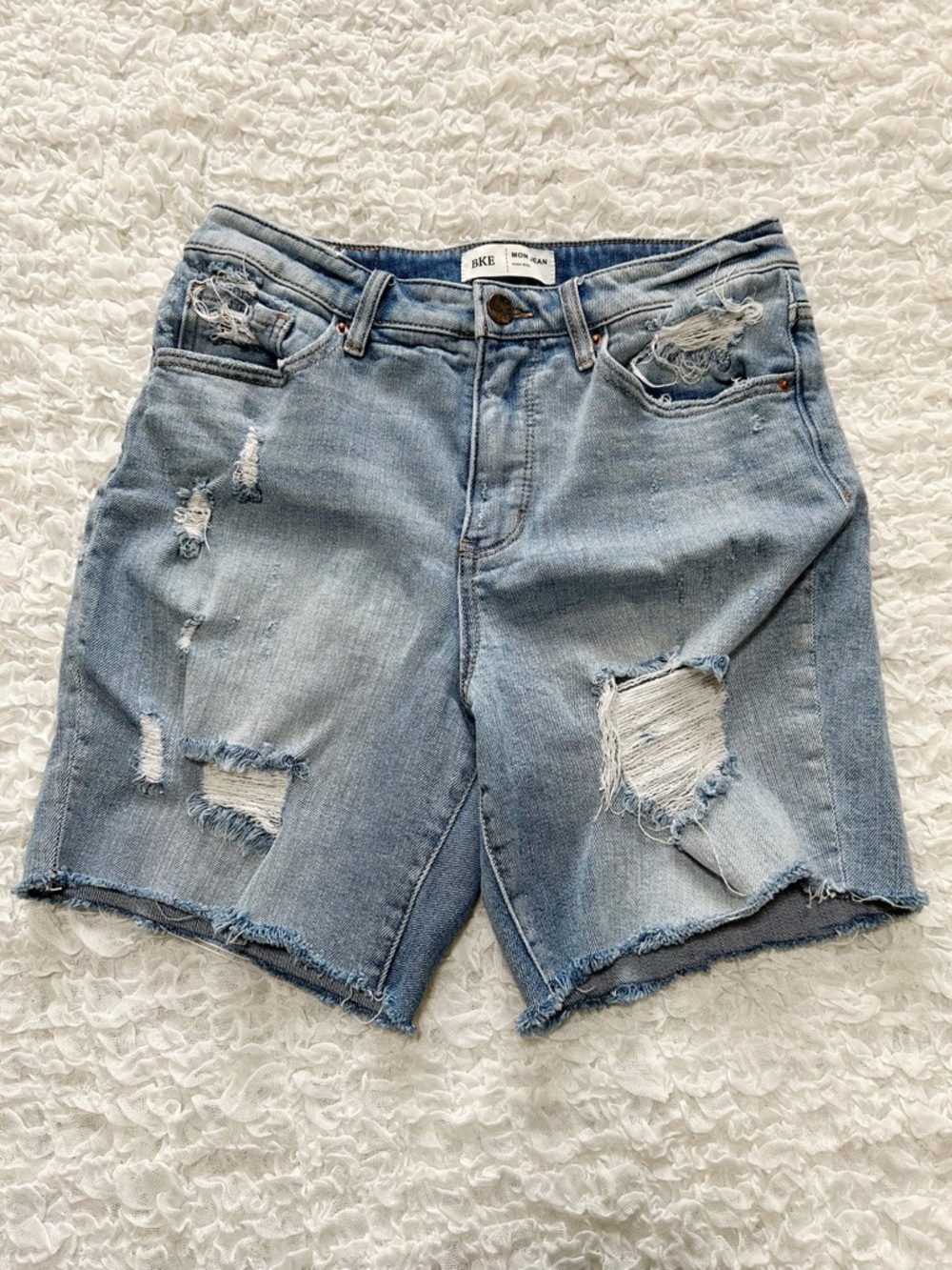 BKE Mom Jeans Shorts 28 Distressed Cut-off Festival 90's